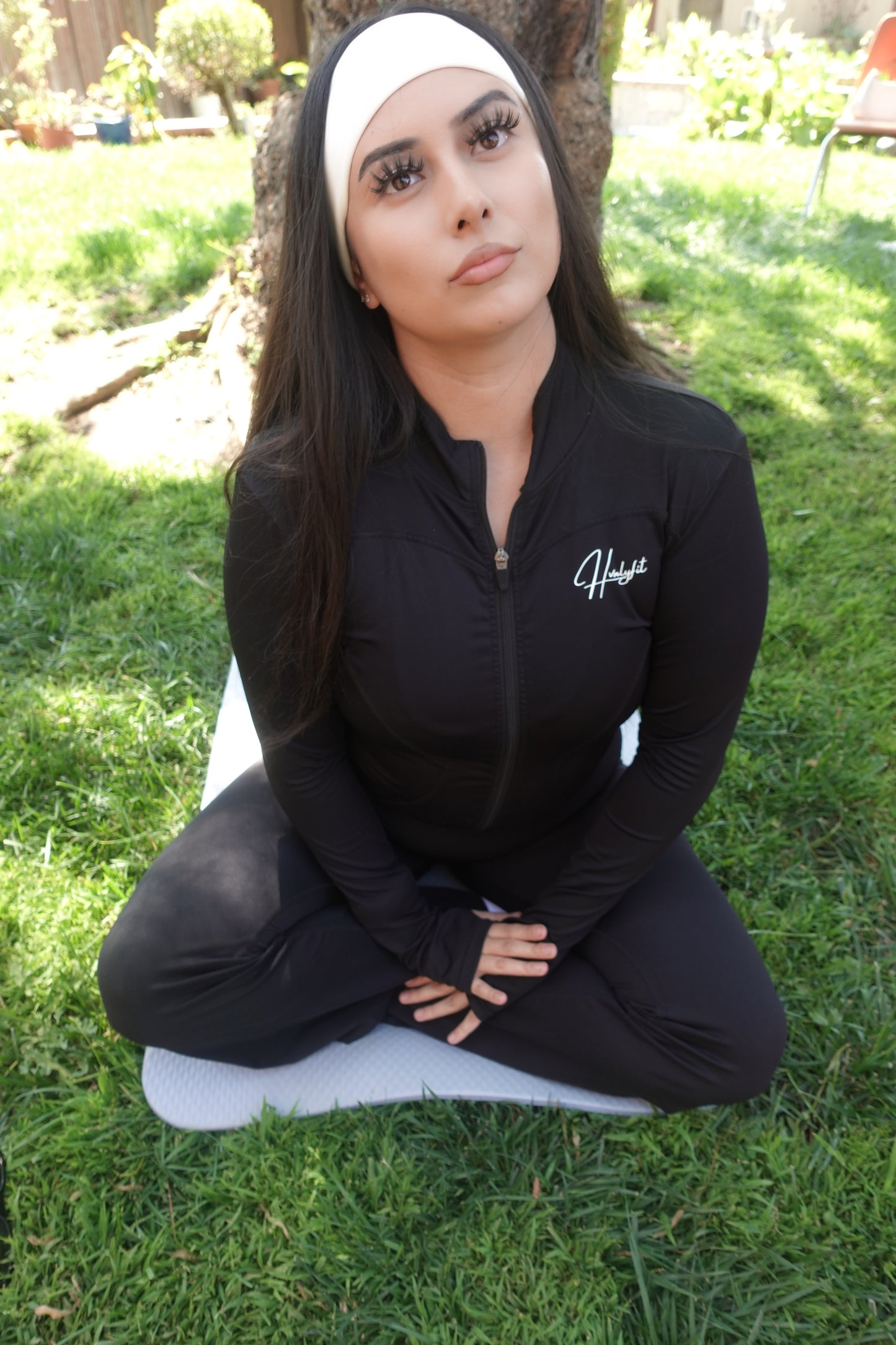 Signature black flares